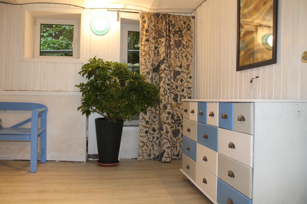 Maison Mille Fleurs Sankt Julian Bagian luar foto